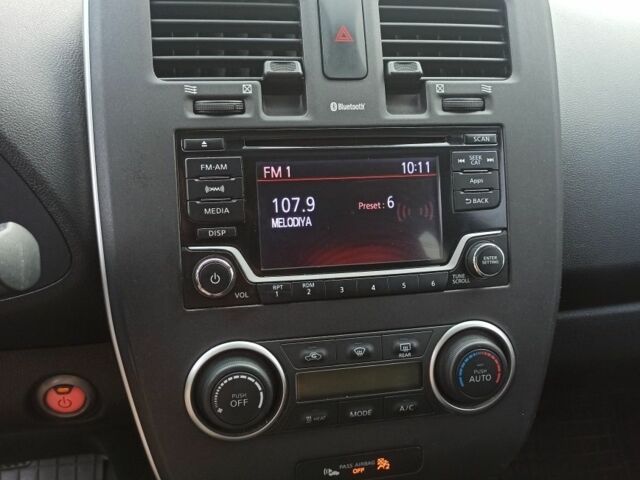 Серый Ниссан Лиф, объемом двигателя 0 л и пробегом 100 тыс. км за 7700 $, фото 5 на Automoto.ua