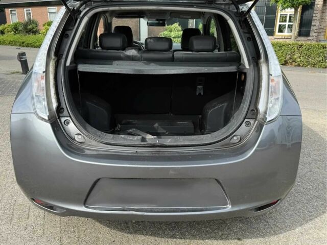 Сірий Ніссан Ліф, об'ємом двигуна 0 л та пробігом 79 тис. км за 1000 $, фото 10 на Automoto.ua