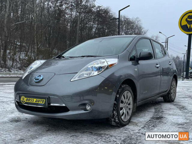 Сірий Ніссан Ліф, об'ємом двигуна 24 л та пробігом 70 тис. км за 8500 $, фото 2 на Automoto.ua