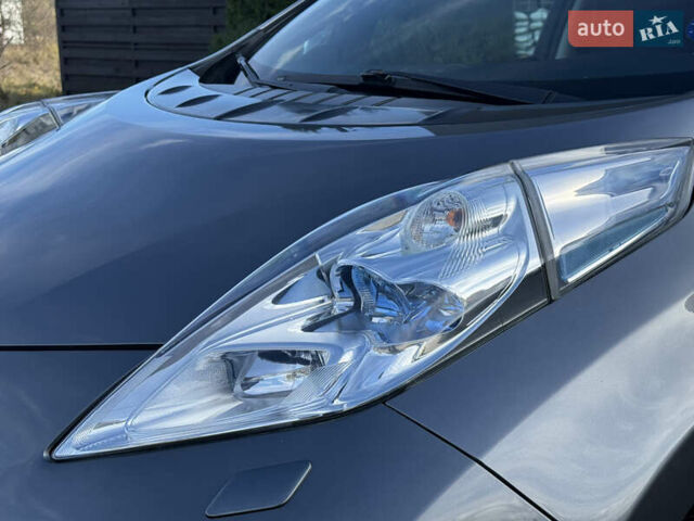 Серый Ниссан Лиф, объемом двигателя 0 л и пробегом 119 тыс. км за 7800 $, фото 10 на Automoto.ua