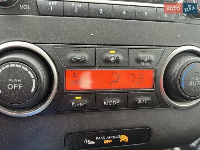 Серый Ниссан Лиф, объемом двигателя 0 л и пробегом 115 тыс. км за 6500 $, фото 11 на Automoto.ua