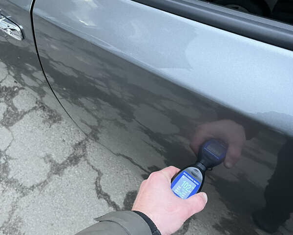 Серый Ниссан Лиф, объемом двигателя 0 л и пробегом 92 тыс. км за 8600 $, фото 40 на Automoto.ua