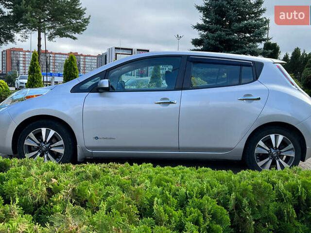 Серый Ниссан Лиф, объемом двигателя 0 л и пробегом 100 тыс. км за 8300 $, фото 3 на Automoto.ua