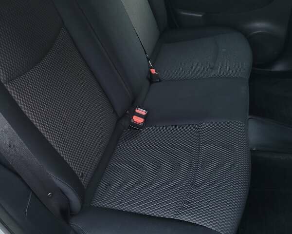 Сірий Ніссан Ліф, об'ємом двигуна 0 л та пробігом 89 тис. км за 8299 $, фото 9 на Automoto.ua