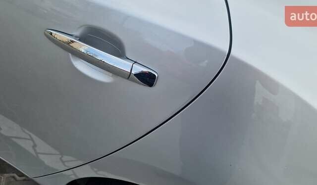 Серый Ниссан Лиф, объемом двигателя 0 л и пробегом 115 тыс. км за 7200 $, фото 17 на Automoto.ua