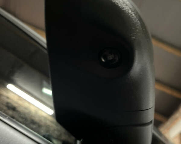 Серый Ниссан Лиф, объемом двигателя 0 л и пробегом 92 тыс. км за 8600 $, фото 35 на Automoto.ua