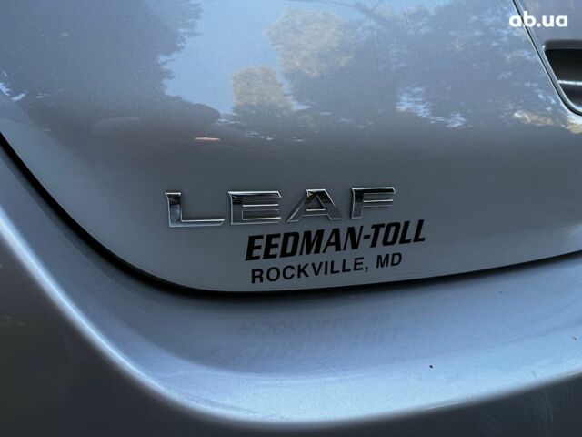 Серый Ниссан Лиф, объемом двигателя 0 л и пробегом 80 тыс. км за 10540 $, фото 8 на Automoto.ua