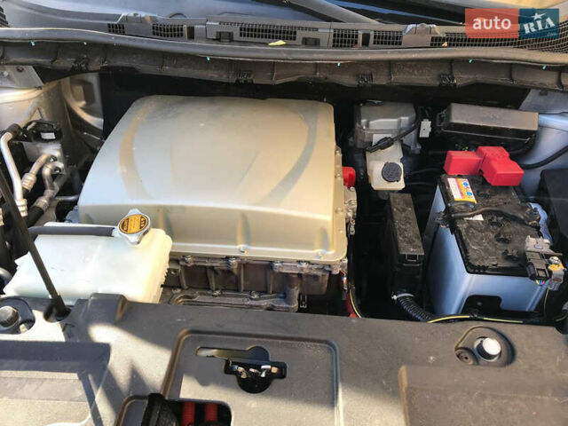 Сірий Ніссан Ліф, об'ємом двигуна 0 л та пробігом 115 тис. км за 7100 $, фото 9 на Automoto.ua