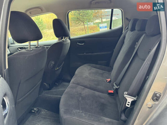 Ниссан Лиф 2016 в Львове на Automoto.ua Серый Ниссан Лиф, объемом двигателя 0 л и пробегом 164 тыс. км за 6450 $, фото 9 на Automoto.ua