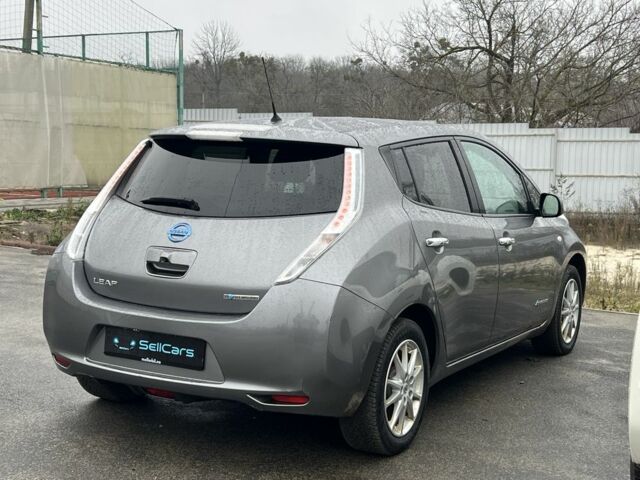 Серый Ниссан Лиф, объемом двигателя 0 л и пробегом 129 тыс. км за 7900 $, фото 3 на Automoto.ua