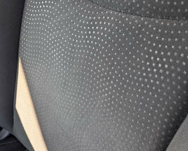 Серый Ниссан Лиф, объемом двигателя 0 л и пробегом 96 тыс. км за 8300 $, фото 33 на Automoto.ua