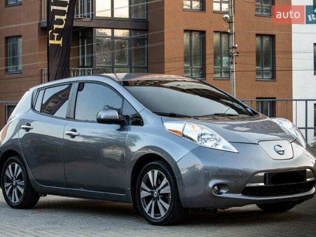 Серый Ниссан Лиф, объемом двигателя 0 л и пробегом 130 тыс. км за 7200 $, фото 1 на Automoto.ua