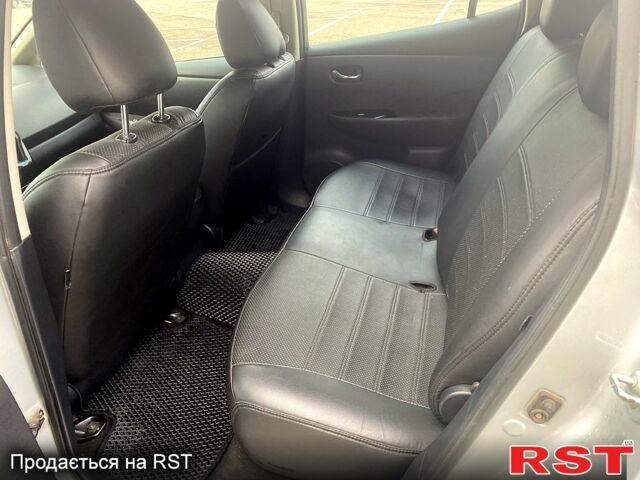 Серый Ниссан Лиф, объемом двигателя 80 л и пробегом 140 тыс. км за 7400 $, фото 6 на Automoto.ua