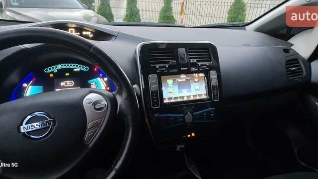 Сірий Ніссан Ліф, об'ємом двигуна 0 л та пробігом 98 тис. км за 7600 $, фото 4 на Automoto.ua