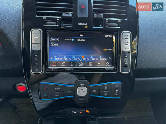 Серый Ниссан Лиф, объемом двигателя 0 л и пробегом 80 тыс. км за 10540 $, фото 17 на Automoto.ua