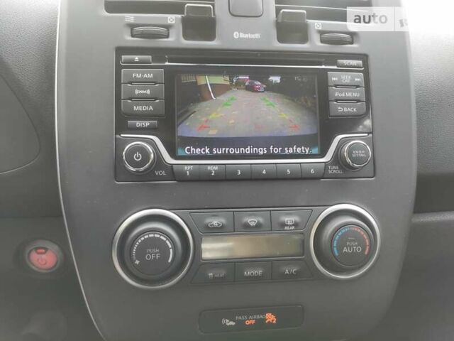 Серый Ниссан Лиф, объемом двигателя 0 л и пробегом 61 тыс. км за 8000 $, фото 29 на Automoto.ua