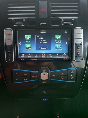 Серый Ниссан Лиф, объемом двигателя 0 л и пробегом 88 тыс. км за 8700 $, фото 39 на Automoto.ua