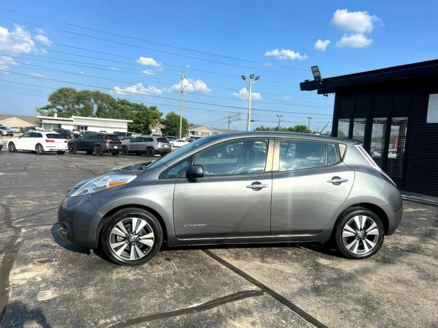 Серый Ниссан Лиф, объемом двигателя 0 л и пробегом 50 тыс. км за 4900 $, фото 7 на Automoto.ua