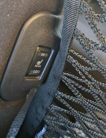 Серый Ниссан Лиф, объемом двигателя 0 л и пробегом 108 тыс. км за 8700 $, фото 21 на Automoto.ua