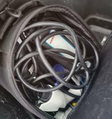 Серый Ниссан Лиф, объемом двигателя 0 л и пробегом 130 тыс. км за 8000 $, фото 2 на Automoto.ua