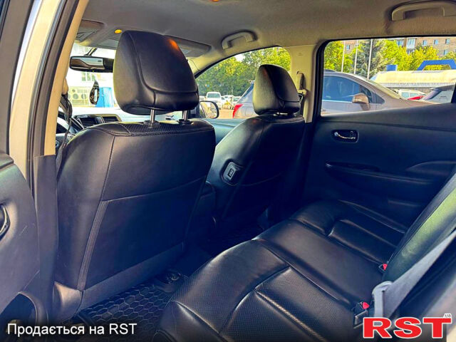 Серый Ниссан Лиф, объемом двигателя 0 л и пробегом 138 тыс. км за 6500 $, фото 6 на Automoto.ua