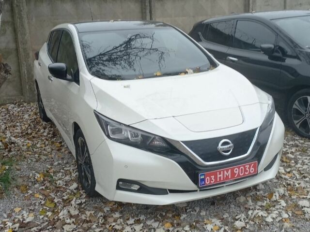 Сірий Ніссан Ліф, об'ємом двигуна 0 л та пробігом 2 тис. км за 6000 $, фото 2 на Automoto.ua