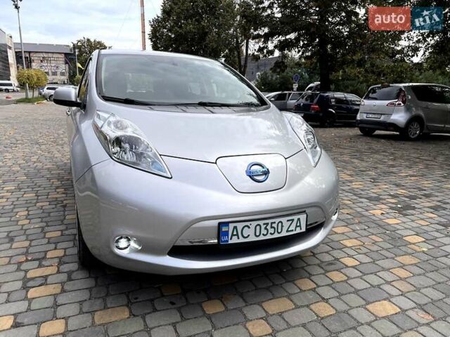 Серый Ниссан Лиф, объемом двигателя 0 л и пробегом 107 тыс. км за 7100 $, фото 1 на Automoto.ua