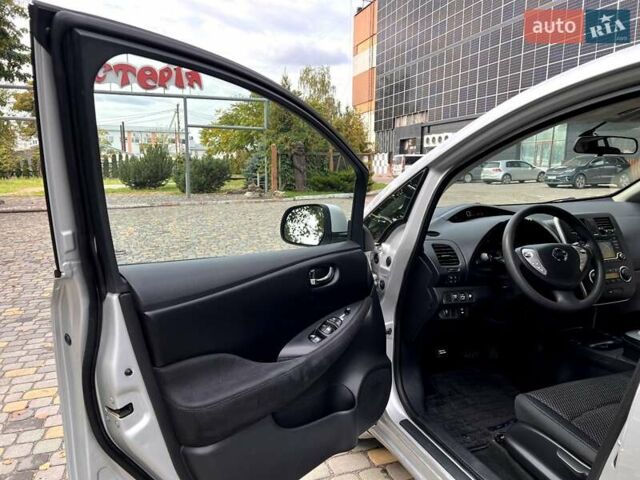 Серый Ниссан Лиф, объемом двигателя 0 л и пробегом 107 тыс. км за 7100 $, фото 14 на Automoto.ua