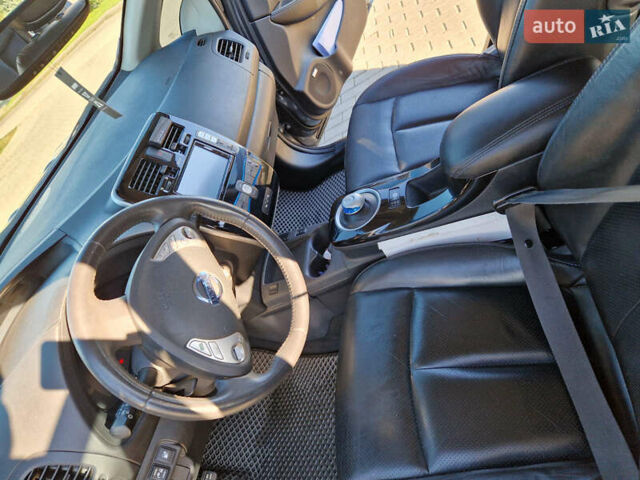 Серый Ниссан Лиф, объемом двигателя 0 л и пробегом 88 тыс. км за 12500 $, фото 14 на Automoto.ua