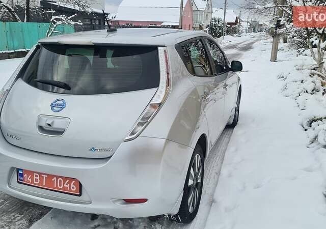 Сірий Ніссан Ліф, об'ємом двигуна 0 л та пробігом 34 тис. км за 9400 $, фото 8 на Automoto.ua