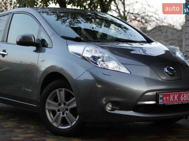 Серый Ниссан Лиф, объемом двигателя 0 л и пробегом 88 тыс. км за 8700 $, фото 12 на Automoto.ua