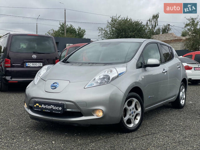 Серый Ниссан Лиф, объемом двигателя 0 л и пробегом 106 тыс. км за 8500 $, фото 1 на Automoto.ua