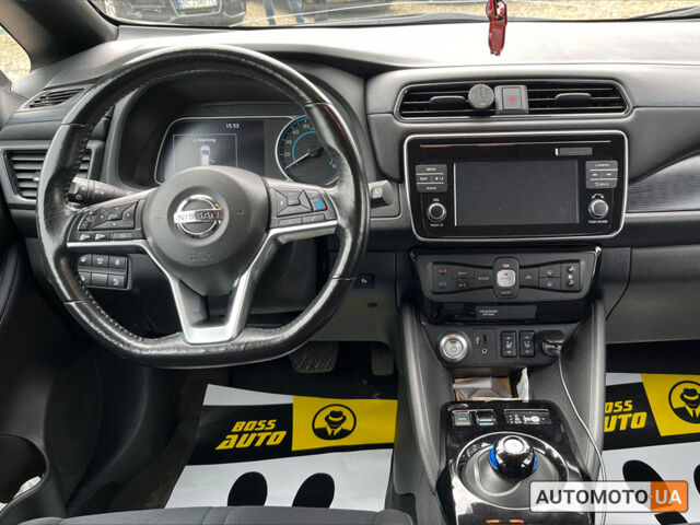 Сірий Ніссан Ліф, об'ємом двигуна 40 л та пробігом 70 тис. км за 14500 $, фото 26 на Automoto.ua