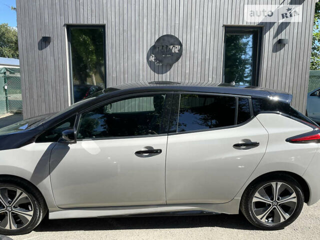 Серый Ниссан Лиф, объемом двигателя 0 л и пробегом 110 тыс. км за 13300 $, фото 8 на Automoto.ua