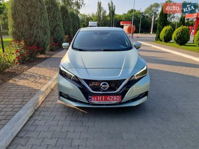 Сірий Ніссан Ліф, об'ємом двигуна 0 л та пробігом 173 тис. км за 10850 $, фото 1 на Automoto.ua