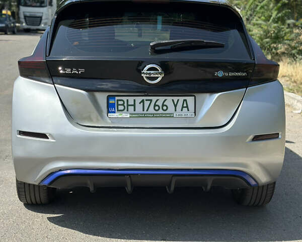 Серый Ниссан Лиф, объемом двигателя 0 л и пробегом 85 тыс. км за 12700 $, фото 3 на Automoto.ua