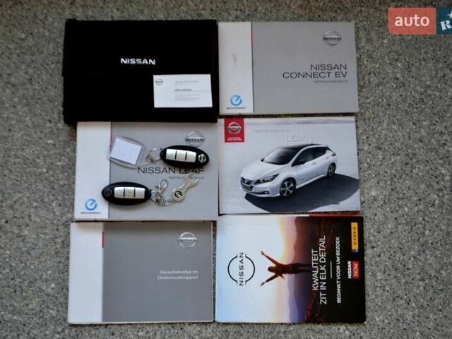 Сірий Ніссан Ліф, об'ємом двигуна 0 л та пробігом 119 тис. км за 12300 $, фото 183 на Automoto.ua