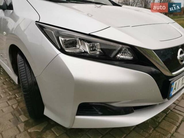 Сірий Ніссан Ліф, об'ємом двигуна 0 л та пробігом 45 тис. км за 12500 $, фото 2 на Automoto.ua