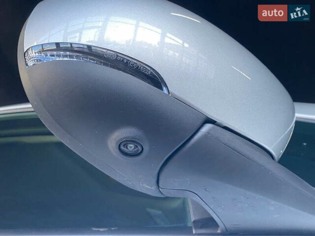 Серый Ниссан Лиф, объемом двигателя 0 л и пробегом 43 тыс. км за 12999 $, фото 19 на Automoto.ua