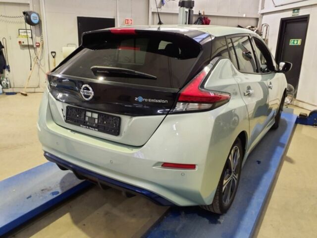 Серый Ниссан Лиф, объемом двигателя 0 л и пробегом 77 тыс. км за 11700 $, фото 1 на Automoto.ua