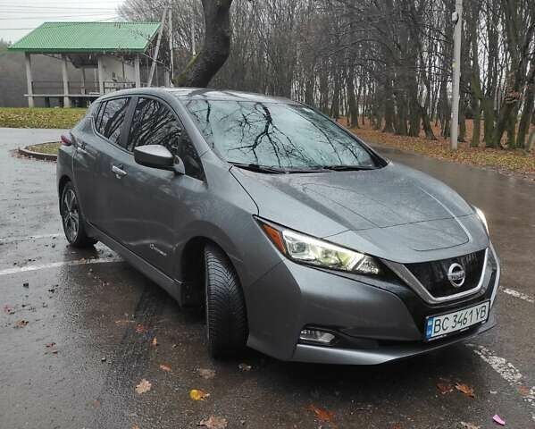 Серый Ниссан Лиф, объемом двигателя 0 л и пробегом 126 тыс. км за 12200 $, фото 9 на Automoto.ua