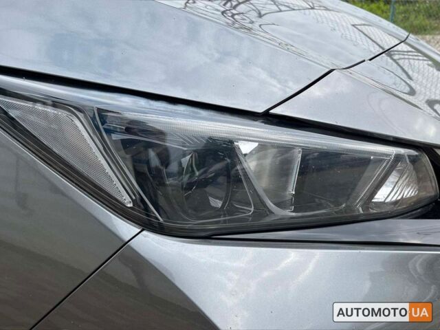 Сірий Ніссан Ліф, об'ємом двигуна 40 л та пробігом 70 тис. км за 14500 $, фото 10 на Automoto.ua