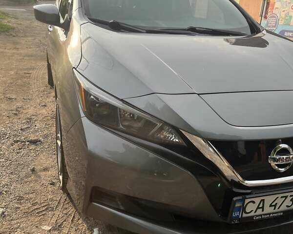 Сірий Ніссан Ліф, об'ємом двигуна 0 л та пробігом 82 тис. км за 14300 $, фото 22 на Automoto.ua