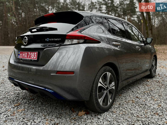 Серый Ниссан Лиф, объемом двигателя 0 л и пробегом 130 тыс. км за 11999 $, фото 12 на Automoto.ua