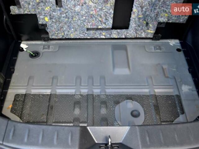 Сірий Ніссан Ліф, об'ємом двигуна 0 л та пробігом 119 тис. км за 12300 $, фото 165 на Automoto.ua