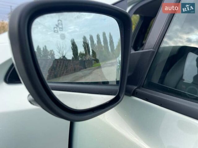 Серый Ниссан Лиф, объемом двигателя 0 л и пробегом 102 тыс. км за 13200 $, фото 35 на Automoto.ua