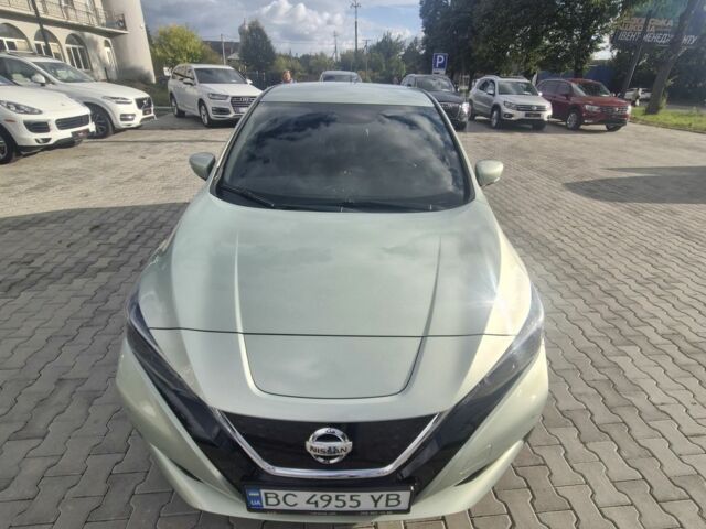 Сірий Ніссан Ліф, об'ємом двигуна 0 л та пробігом 115 тис. км за 11500 $, фото 4 на Automoto.ua