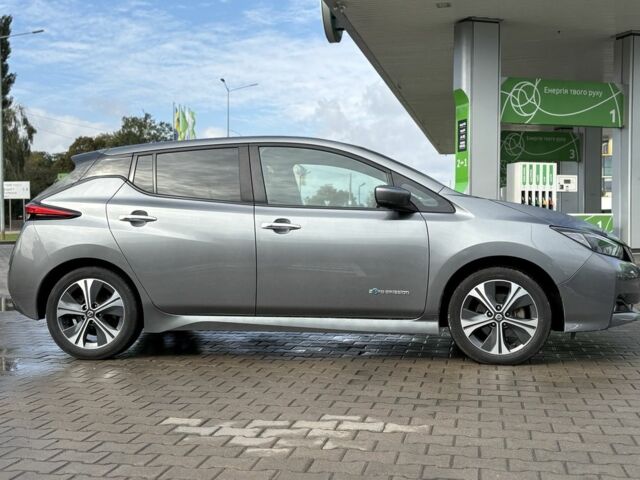 Серый Ниссан Лиф, объемом двигателя 0 л и пробегом 96 тыс. км за 12500 $, фото 2 на Automoto.ua