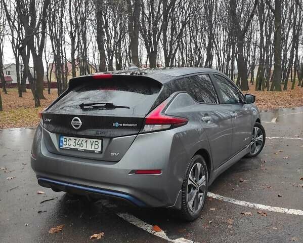 Серый Ниссан Лиф, объемом двигателя 0 л и пробегом 126 тыс. км за 12200 $, фото 2 на Automoto.ua