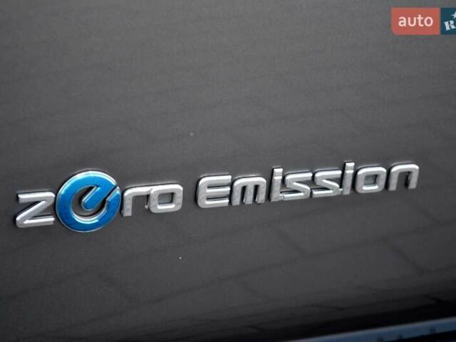 Сірий Ніссан Ліф, об'ємом двигуна 0 л та пробігом 119 тис. км за 12300 $, фото 76 на Automoto.ua